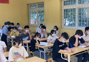 Gần 105.000 thí sinh Hà Nội làm thủ tục dự thi lớp 10