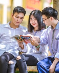 Tuyển sinh vào lớp 10 năm học 2020-2021